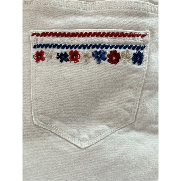 Driftwood Embroidered Floral Jeans Womens 25 White Crop Denim Red Blue Boho NWT - Picture 7 of 16